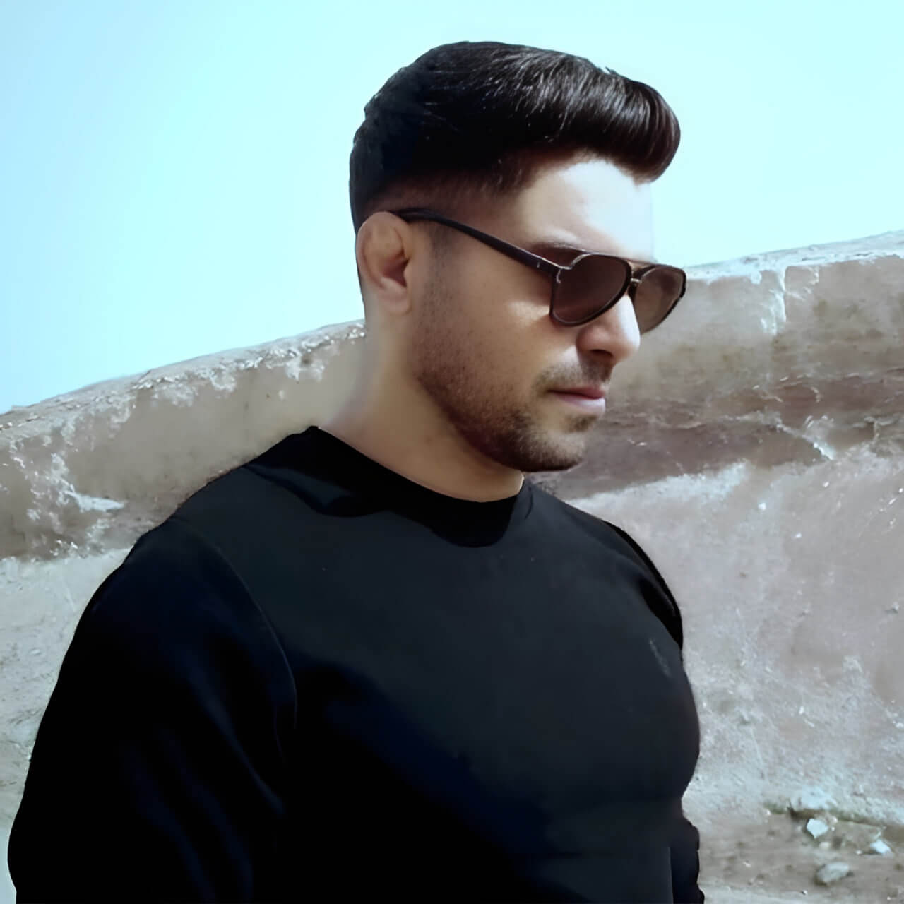 دانلود آهنگ فاز عاشقی فریدون غریبه