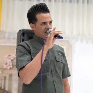 دانلود آهنگ بیا که برویم از این ولایت منو تو - عباس حداد