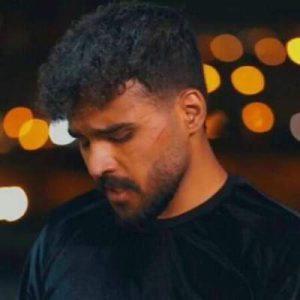 دانلود آهنگ میزنم هی قرقره سلامتیت تا خرخره از علی شاهملکی