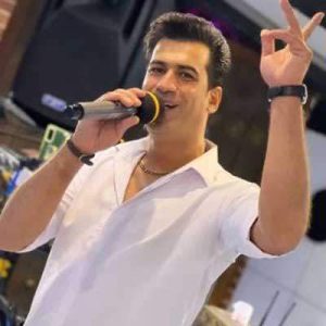 دانلود آهنگ سیت بیارم سیت بیارم دلخوشیا رنگ و رنگ از مسلم فتاحی